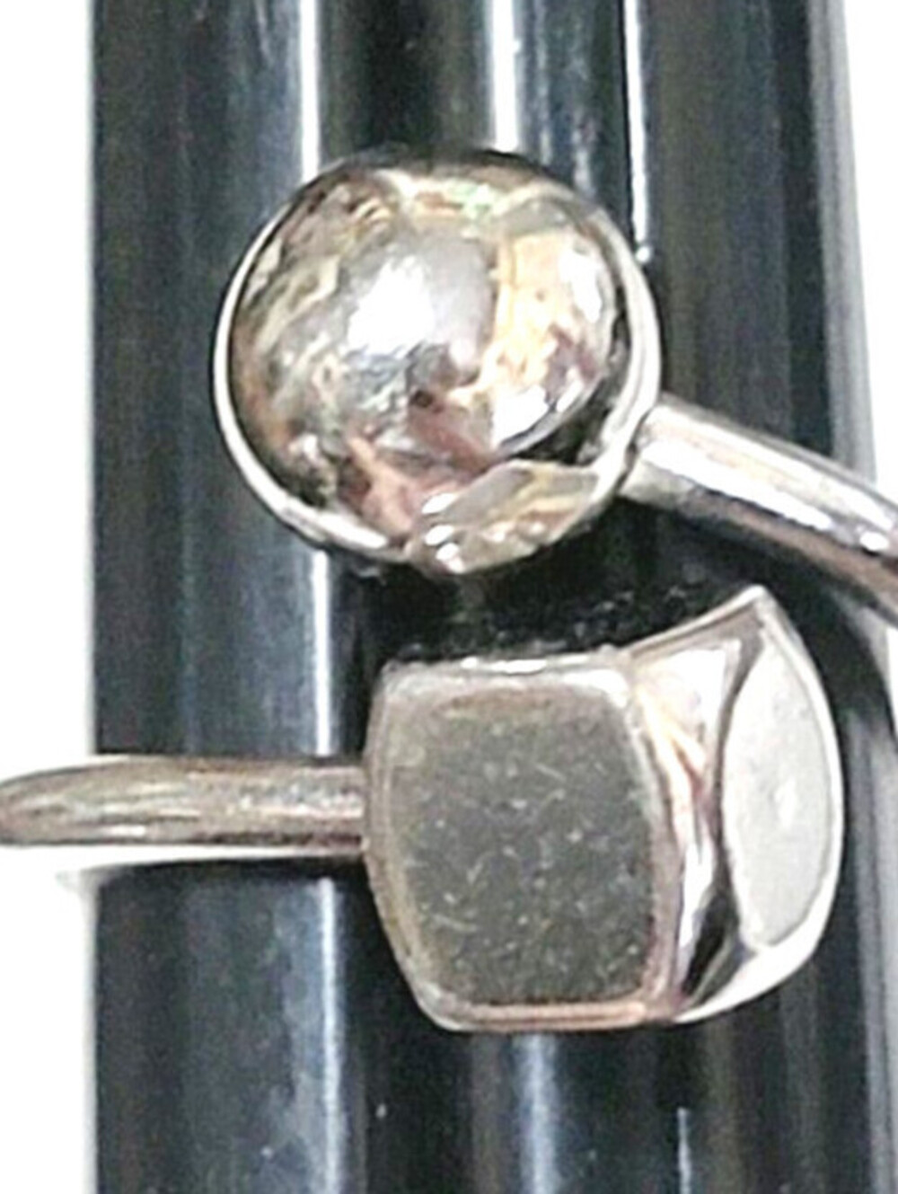 Circle Square Silver Tone Ring Size 10 Shiny Modernist Fashion Ring r-